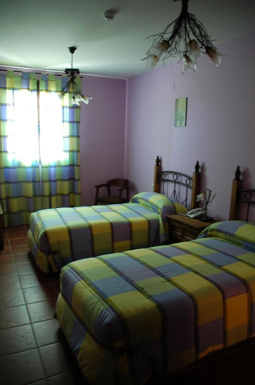 Hotel Rural Los Chaparros Freila Δωμάτιο φωτογραφία