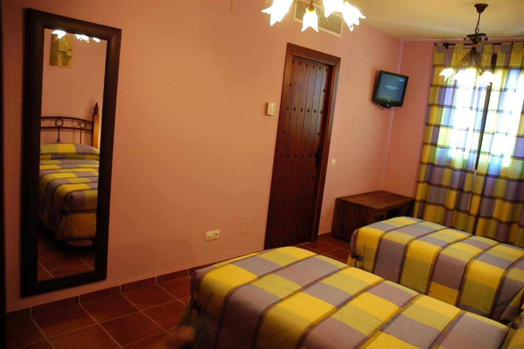 Hotel Rural Los Chaparros Freila Δωμάτιο φωτογραφία